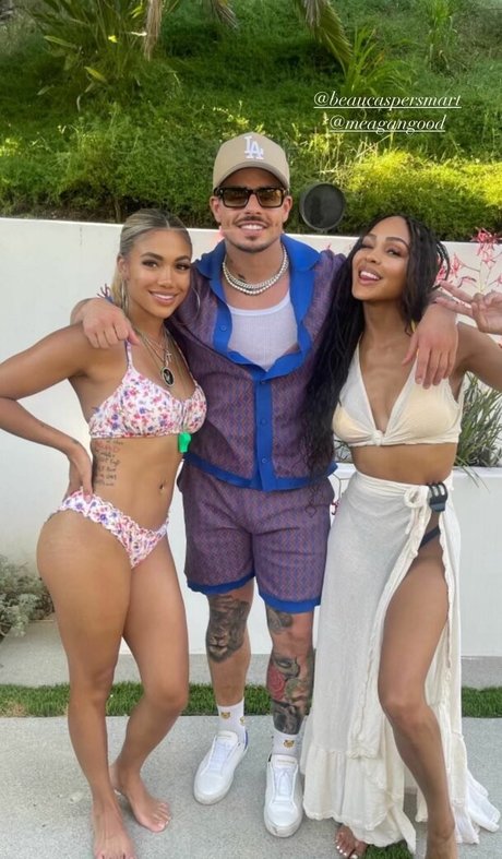 Paige Hurd nice actress pictures