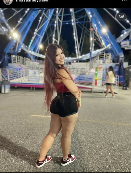 Poutybaybi pornstar top pictures