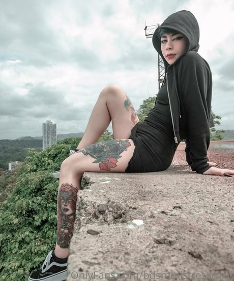 hot mature onlyfans hot nude picture