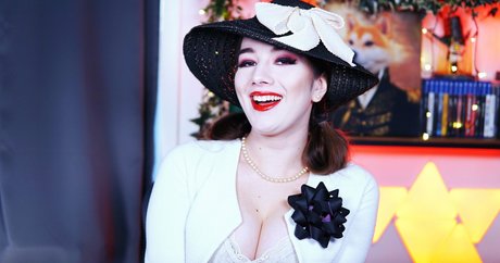 Miss Mikkaa star beautiful picture