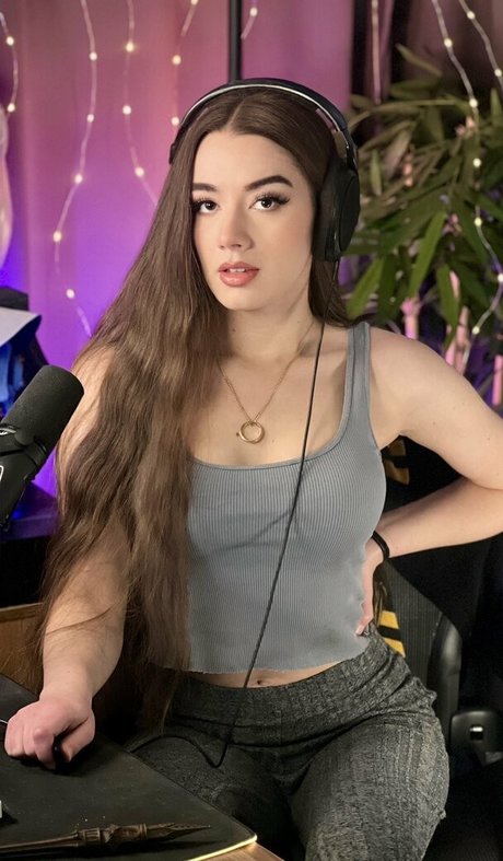 Miss Mikkaa sex pornstar galleries