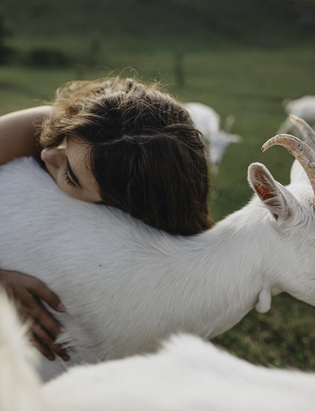 Julia Slip star naked images