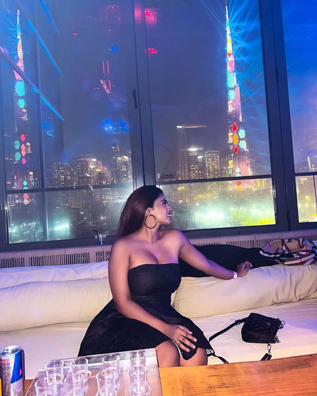 Suhana Khan xxx pornstar images