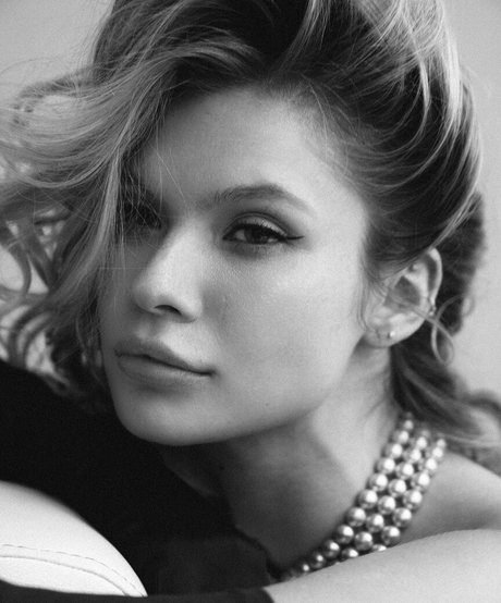 Josie Canseco model top image