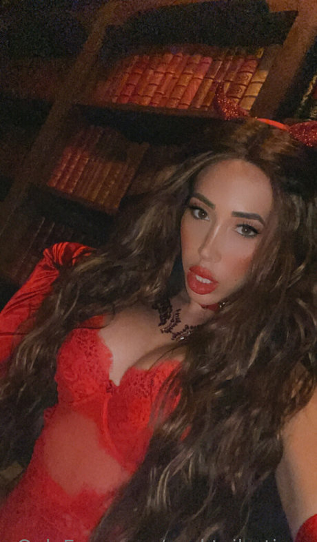 torgalore model nude pictures