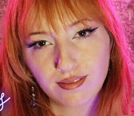 elliehazefree best model image