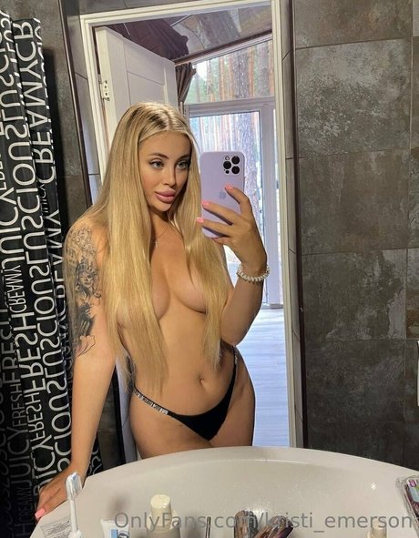 double onlyfans pretty picture