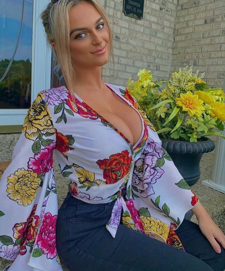 Jamie Leigh model perfect picture