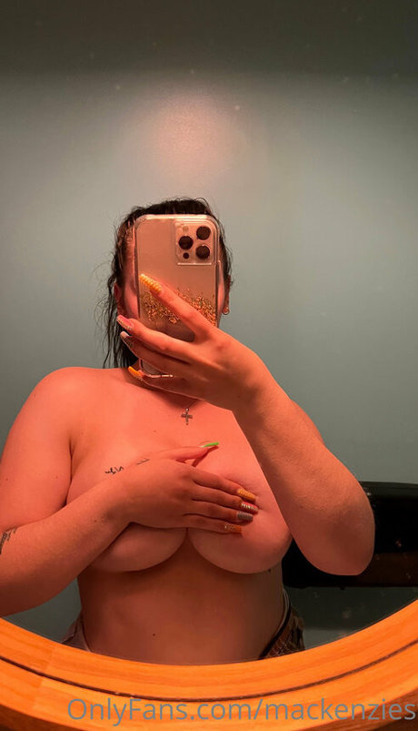 Mackenziestefania high quality actress picture