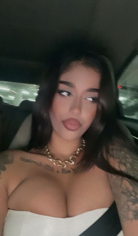 May Bakshi sex model photos