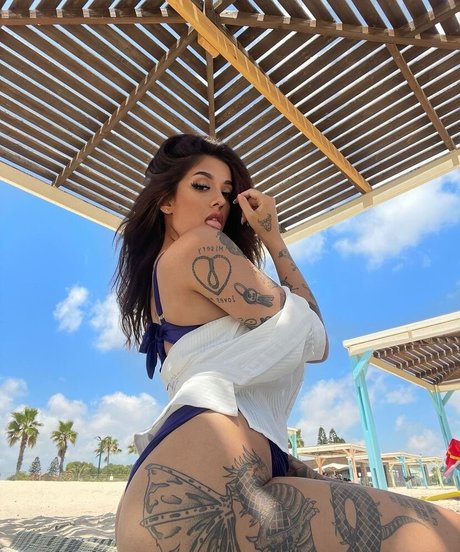 May Bakshi star erotic pic