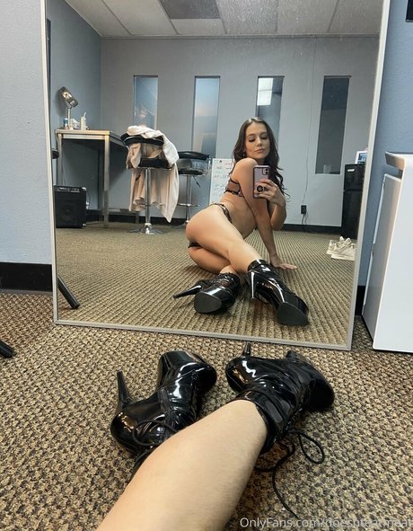 body onlyfans sexy nude picture