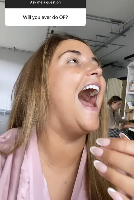 Jacqueline Jossa Photo Gallery