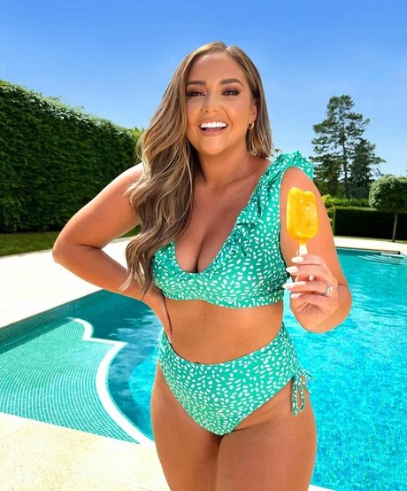 Jacqueline Jossa pornstar sexy archive