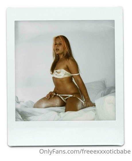 lovelyrachel2000 nude star img