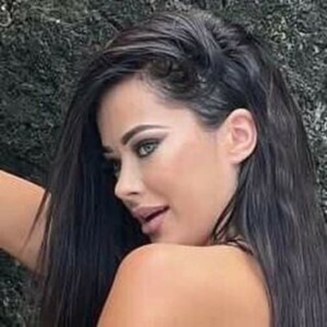 Gieorgia Kettle sex model photo