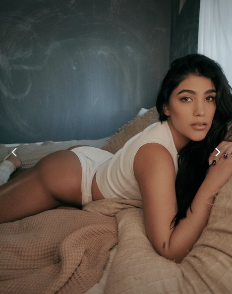 Danibarranco naked actress photos