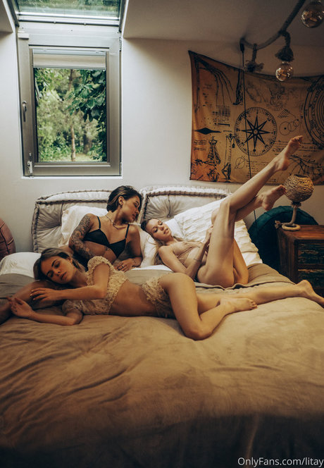 Lily Osadcha naked pornstar pic