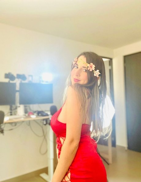 Aareni ASMR free pornstar img