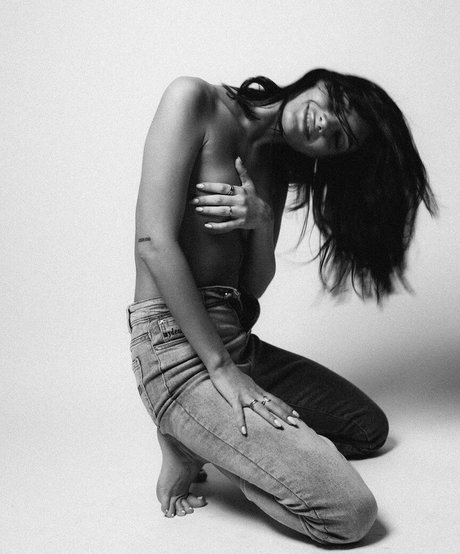 Shani Mor Resnick beautiful star archive