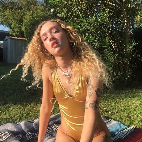 Princess Bitchass beautiful actress photo