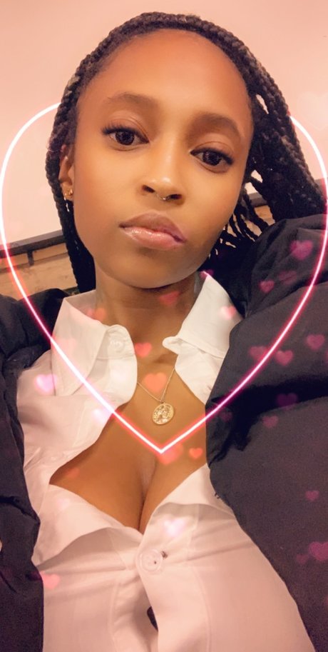 CoCa Monroe erotic model photo