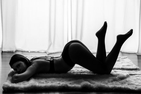 Pretty peach_ perfect pornstar photos