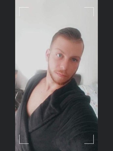 _Your Perfect Couple_ star perfect img