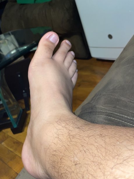 Colombian Piggies_ naked star photos