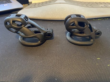 Pup Malum model top photos