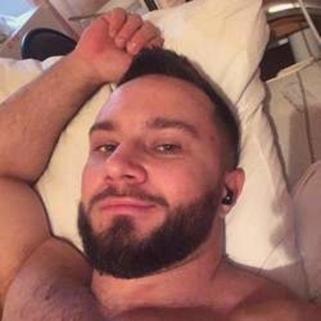 Dellzzy best model image