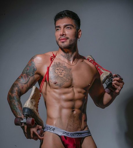 MR deepthroat_ model sex images