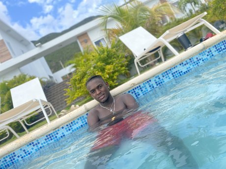 Yaquel alvarece nude actress img