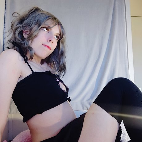 Chugaru Chan art actress pictures