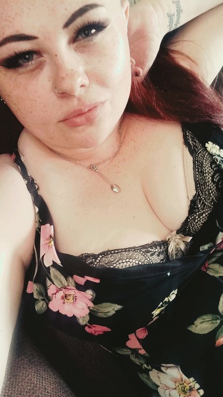 Sweet T_ star erotic photo