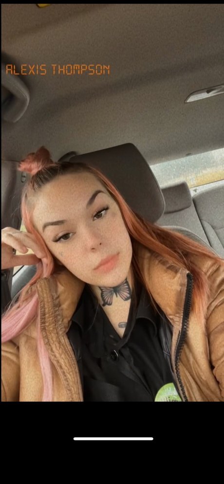 Get wet with lexx_ hot actress image