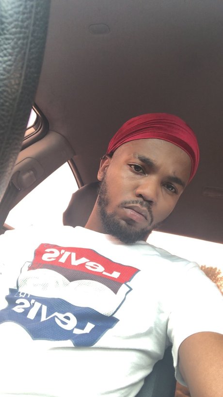 Marcussss nude star pic