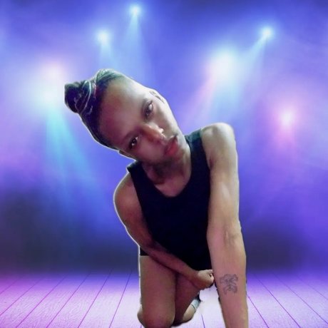 Qu33n Mandy pornstar beautiful picture