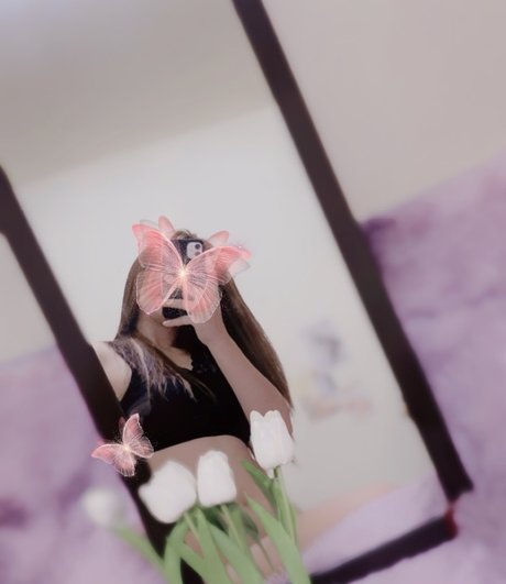 Tiny Butterfly pornstar sex img