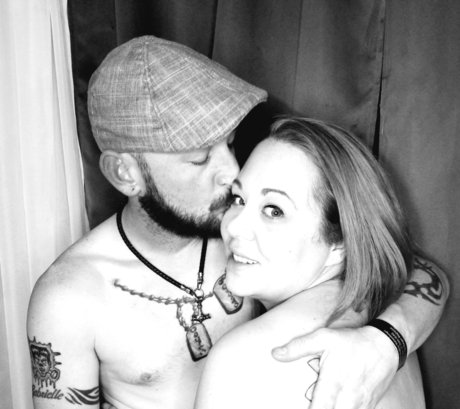 Full Swap Couple Felicity and Drew pretty star photo