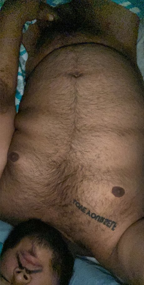 Pup Bowzer model naked gallery