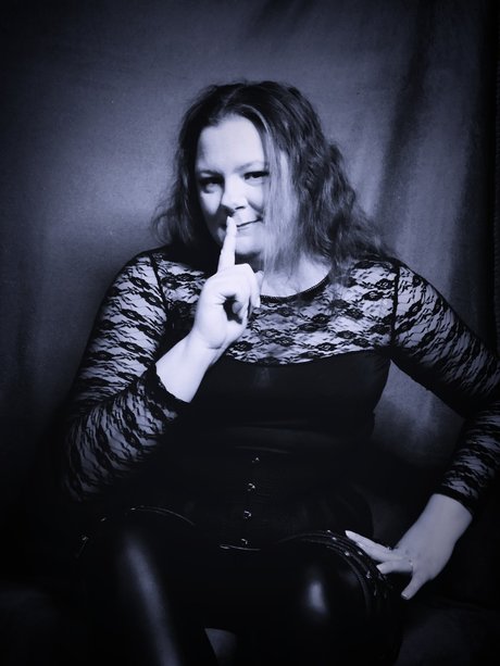 latina babe onlyfans xxx image