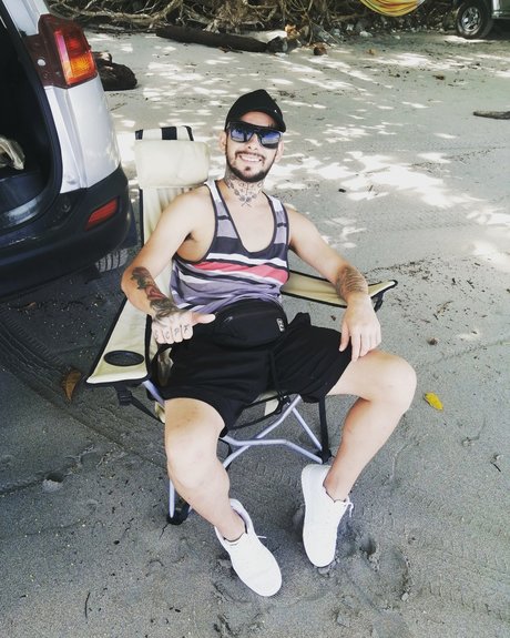 Deisler MR pichaa best star pictures