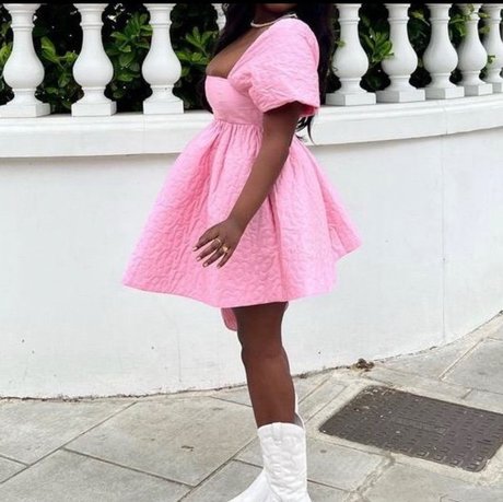 Chocolate skinned Queen_ adult star galleries