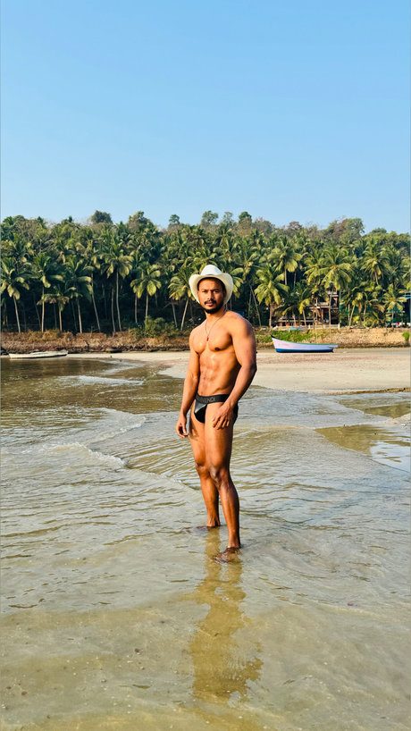 petite wife onlyfans art naked pic