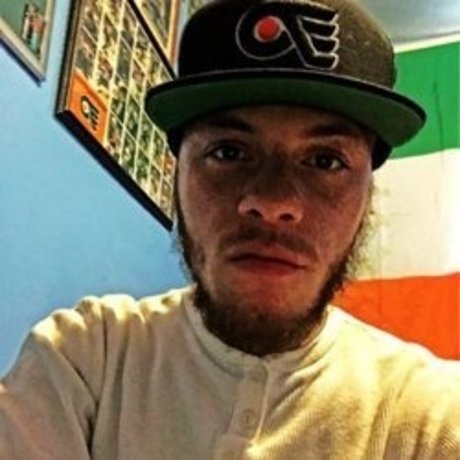 Donte Davis sexy model gallery