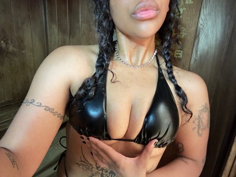 rainbowchild444 model naked gallery