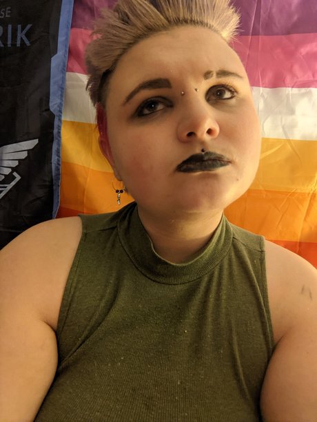 Rivr pornstar naked gallery