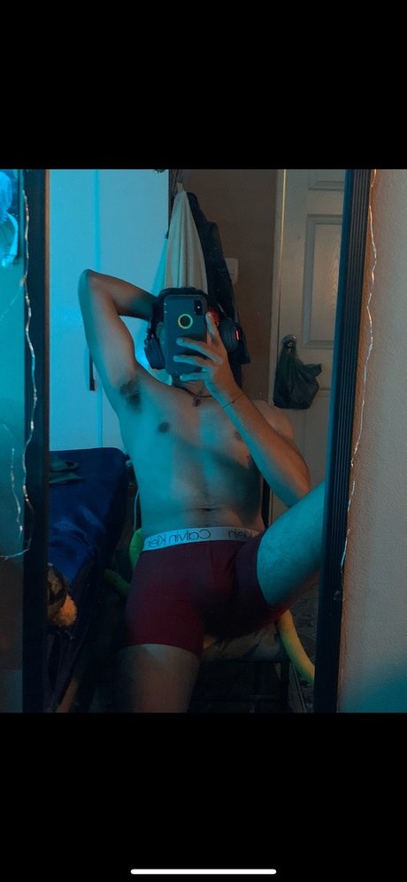 eduardo oyuela star nice photo