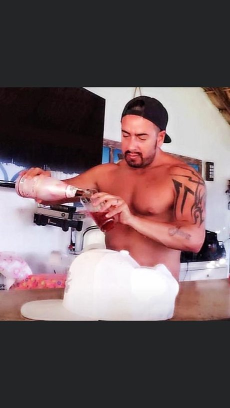 Federico de Braniff star sexy images